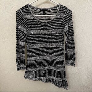 INC Stylish Long Sleeve Top (Size XS)